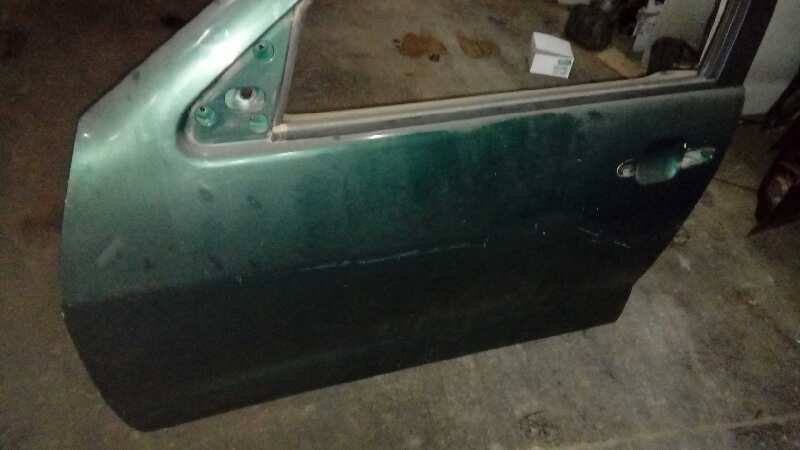 PUERTA DELANTERA IZQUIERDA