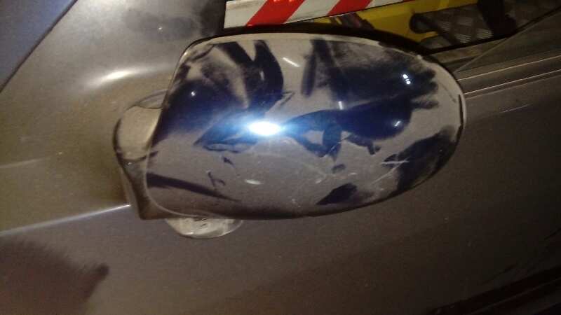 RETROVISOR IZQUIERDO