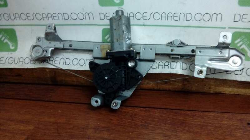 ELEVALUNAS TRASERO IZQUIERDO