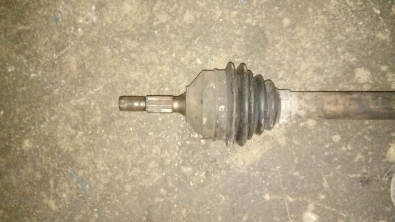 TRANSMISION DELANTERA IZQUIERDA