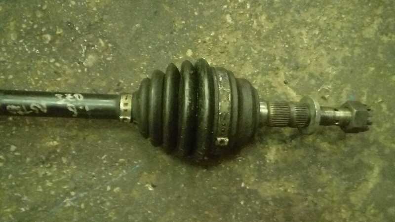 TRANSMISION DELANTERA IZQUIERDA