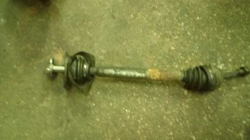 TRANSMISION DELANTERA IZQUIERDA