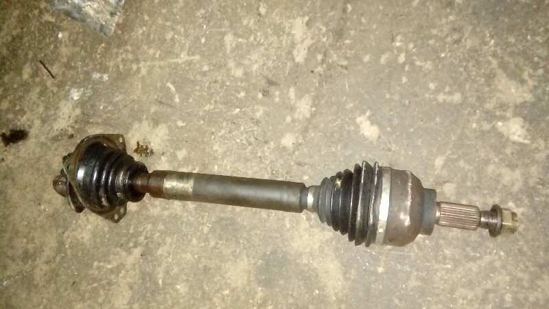 TRANSMISION DELANTERA IZQUIERDA