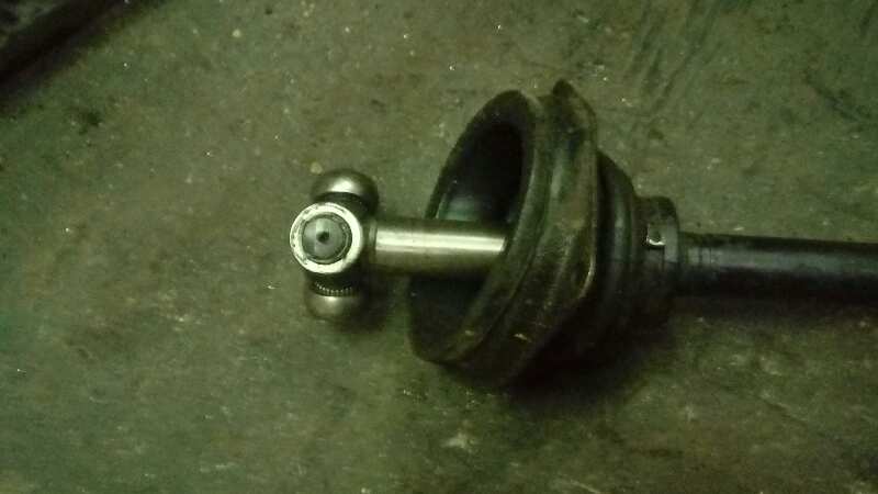 TRANSMISION DELANTERA IZQUIERDA