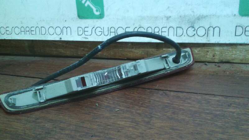 LUZ CENTRAL DE FRENO