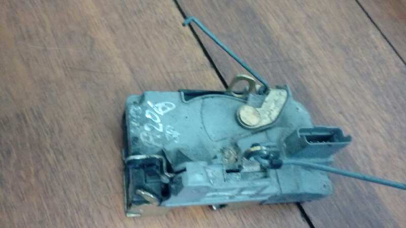 CERRADURA PUERTA DELANTERA DERECHA