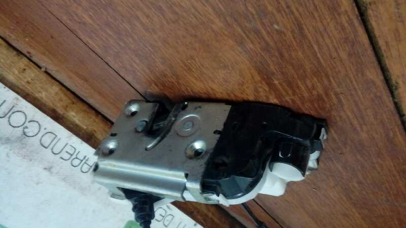 CERRADURA PUERTA DELANTERA DERECHA