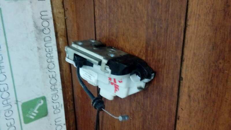 CERRADURA PUERTA DELANTERA DERECHA