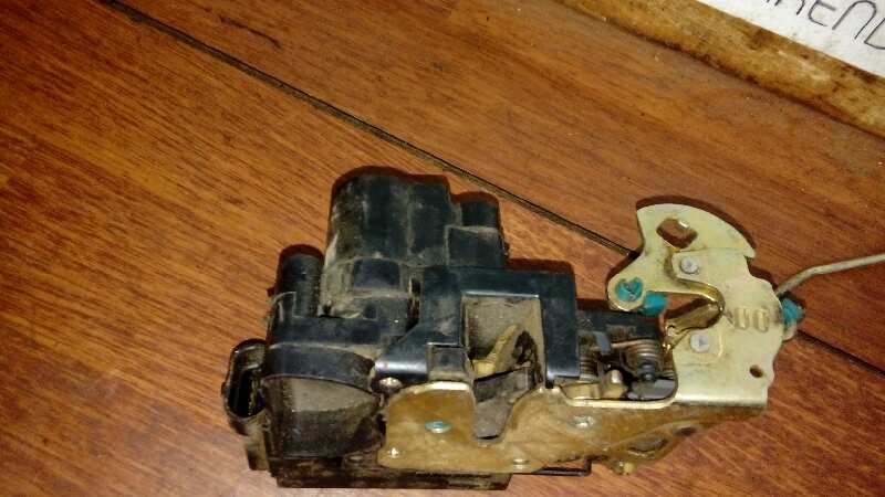 CERRADURA PUERTA DELANTERA IZQUIERDA 