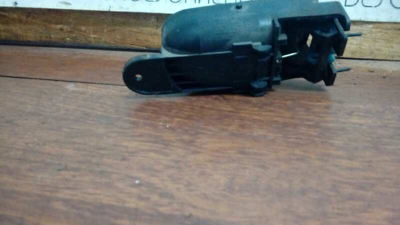 MANETA INTERIOR DELANTERA IZQUIERDA