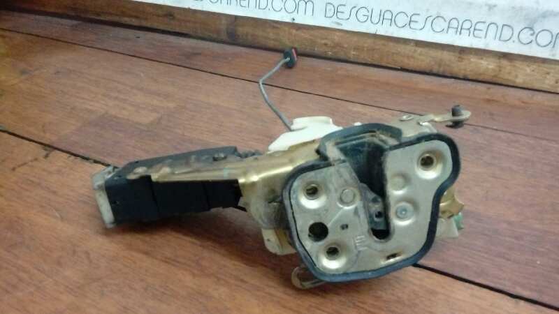 CERRADURA PUERTA DELANTERA DERECHA