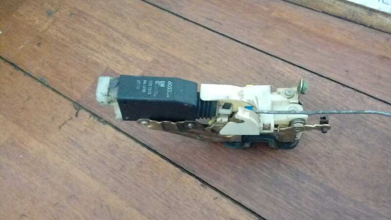 CERRADURA PUERTA DELANTERA DERECHA