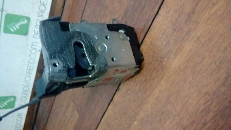 CERRADURA PUERTA DELANTERA IZQUIERDA 