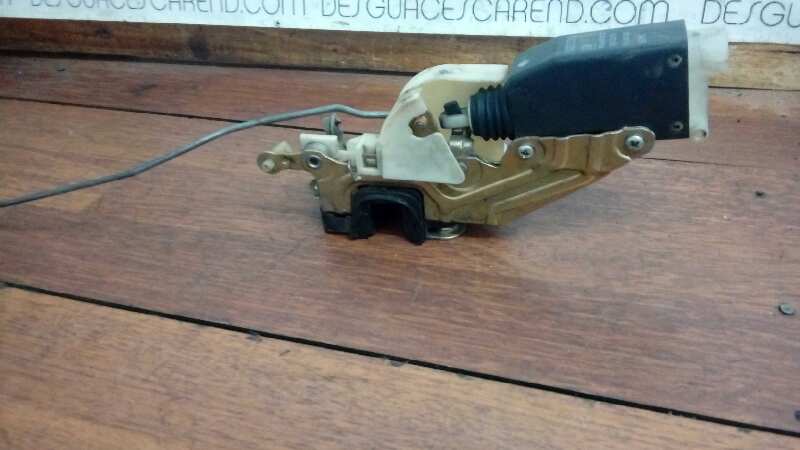 CERRADURA PUERTA DELANTERA IZQUIERDA 