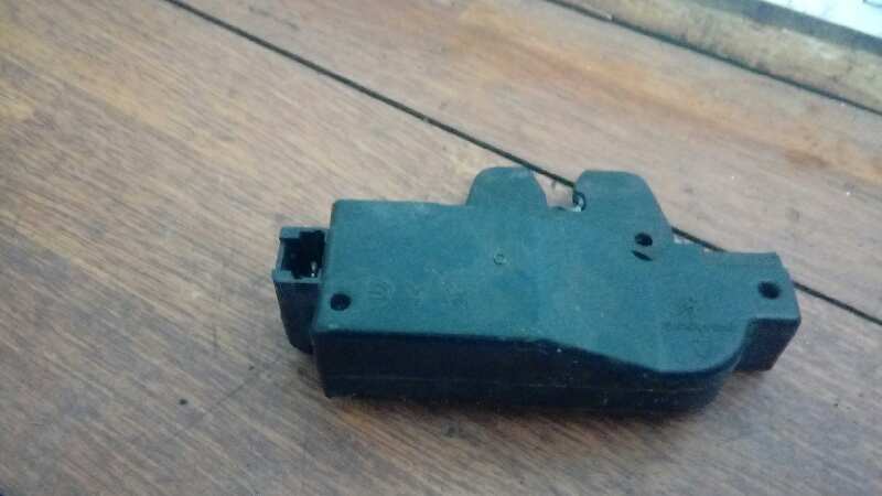 CERRADURA MALETERO - PORTON