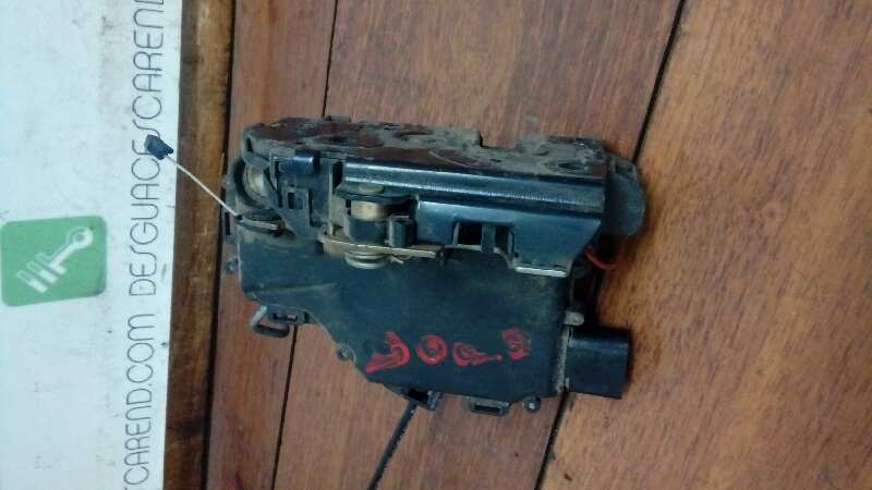 CERRADURA PUERTA DELANTERA IZQUIERDA 