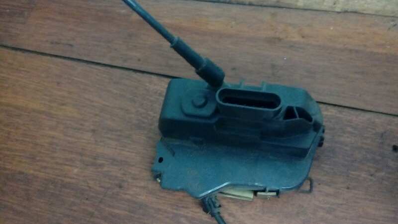 CERRADURA PUERTA TRASERA IZQUIERDA 