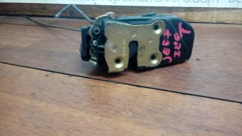 CERRADURA PUERTA TRASERA IZQUIERDA 