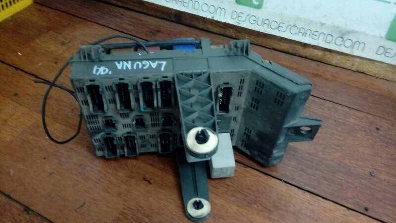 CAJA RELES - FUSIBLES