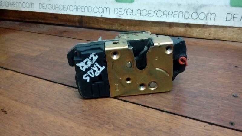 CERRADURA PUERTA TRASERA IZQUIERDA 