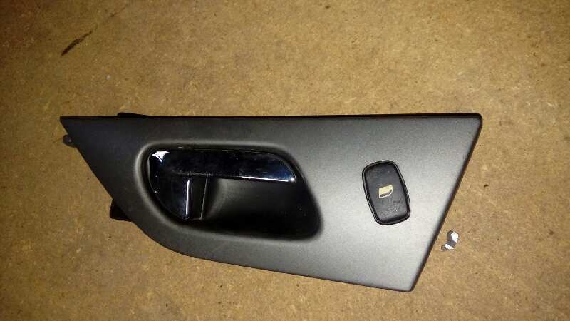 MANDO ELEVALUNAS TRASERO DERECHO