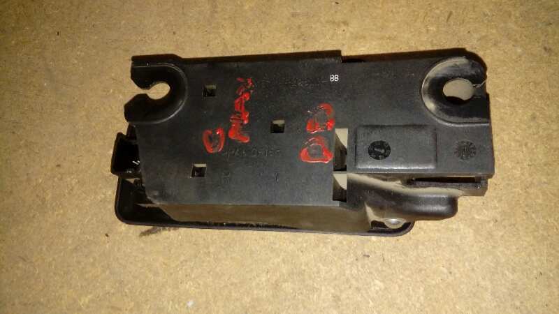 MANETA INTERIOR DELANTERA DERECHA