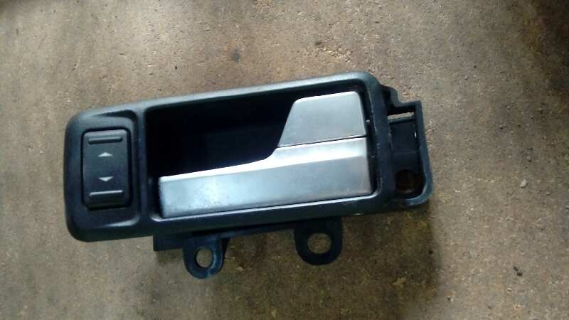 MANETA INTERIOR DELANTERA DERECHA