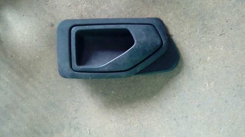 MANETA INTERIOR DELANTERA IZQUIERDA