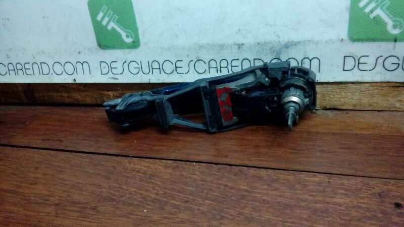 MANETA EXTERIOR DELANTERA IZQUIERDA