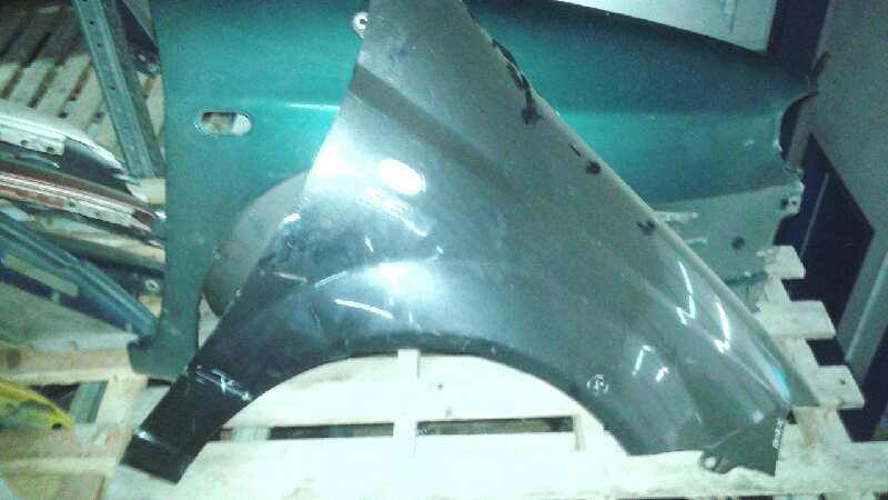 ALETA DELANTERA DERECHA