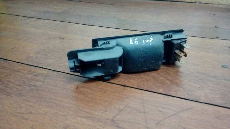 MANETA INTERIOR DELANTERA DERECHA