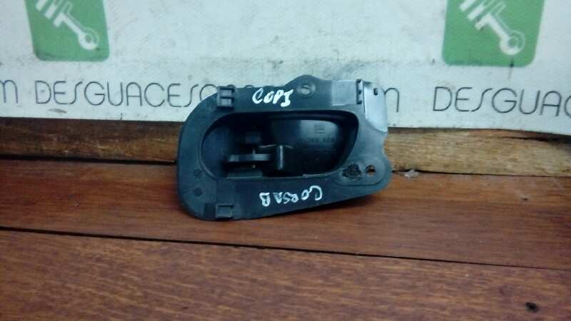 MANETA INTERIOR DELANTERA DERECHA