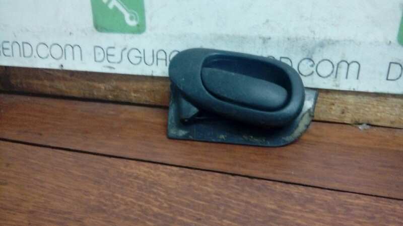 MANETA INTERIOR DELANTERA IZQUIERDA