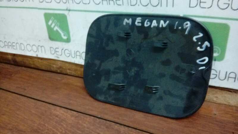 TAPA EXTERIOR COMBUSTIBLE