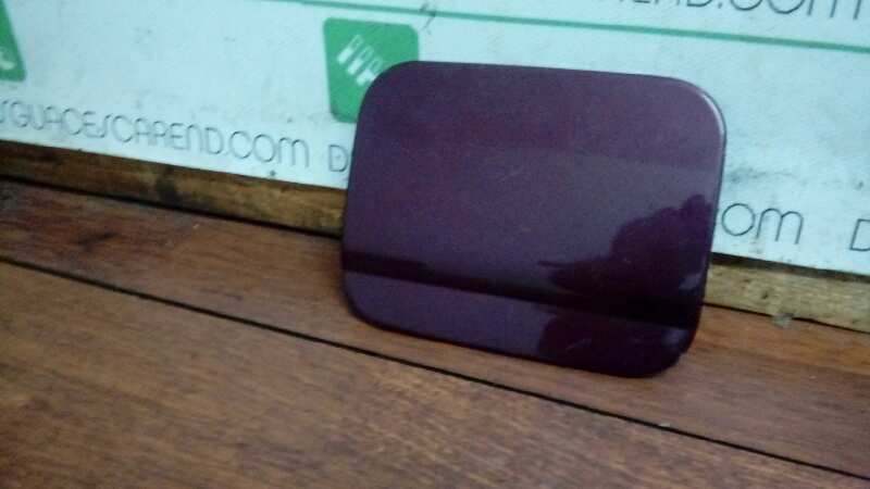 TAPA EXTERIOR COMBUSTIBLE