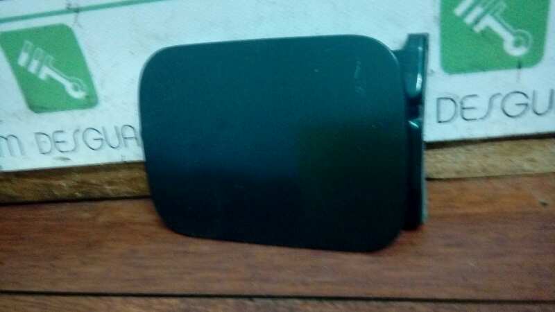 TAPA EXTERIOR COMBUSTIBLE