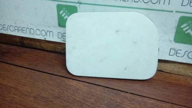 TAPA EXTERIOR COMBUSTIBLE