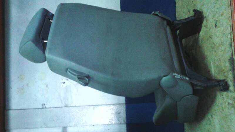 ASIENTO DELANTERO IZQUIERDO