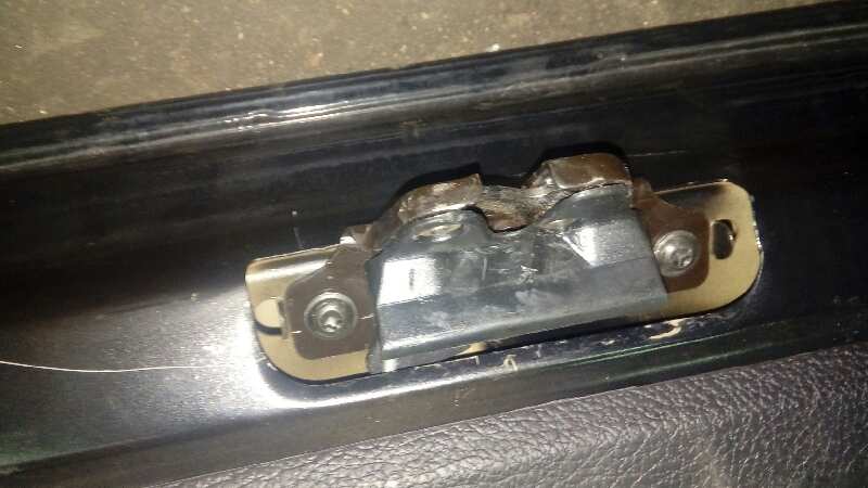 CERRADURA MALETERO - PORTON