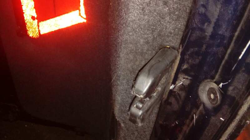 CERRADURA MALETERO - PORTON