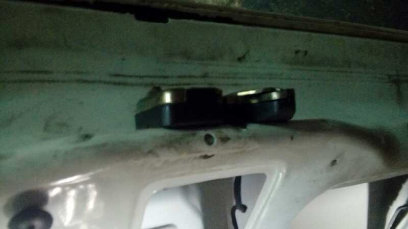 CERRADURA MALETERO - PORTON