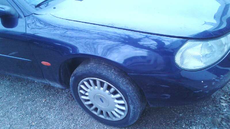 ALETA DELANTERA DERECHA