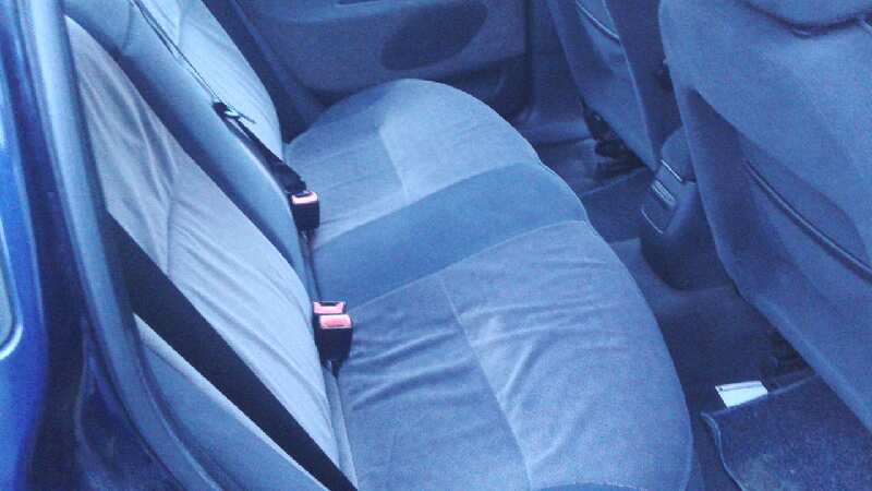 ASIENTO TRASERO MEDIO