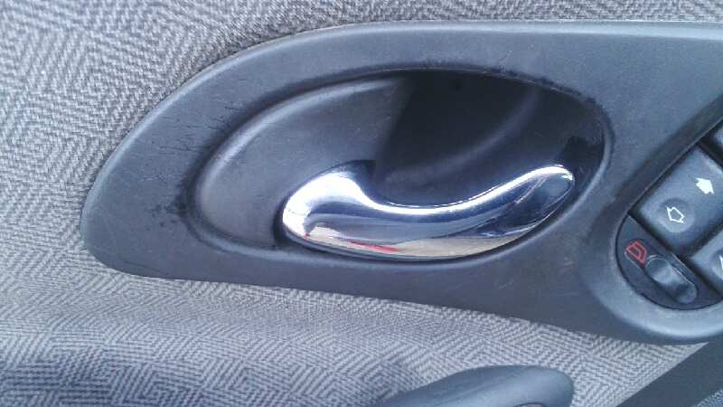 MANETA INTERIOR DELANTERA IZQUIERDA