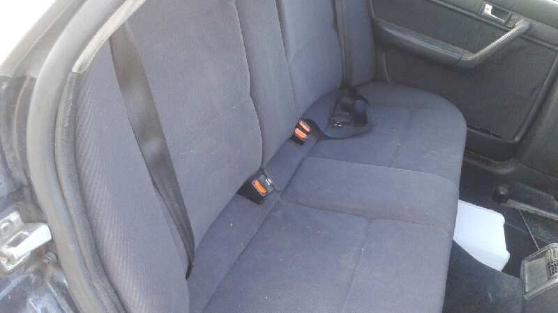 ASIENTO TRASERO MEDIO