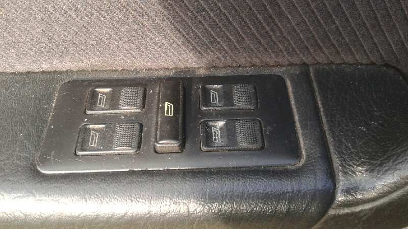 MANDO ELEVALUNAS DELANTERO IZQUIERDO 