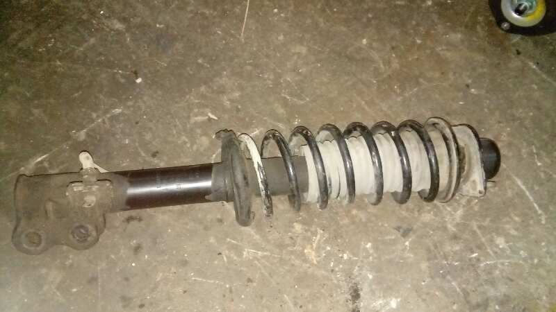 AMORTIGUADOR DELANTERO DERECHO