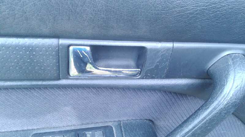 MANETA INTERIOR DELANTERA IZQUIERDA