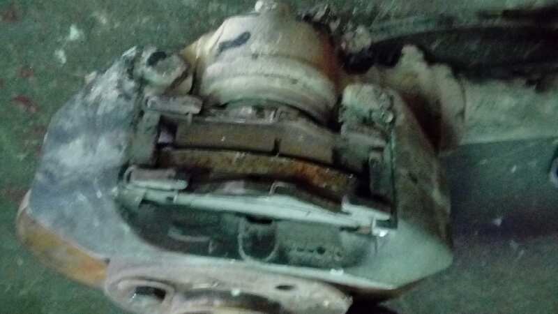 PINZA FRENO DELANTERA IZQUIERDA