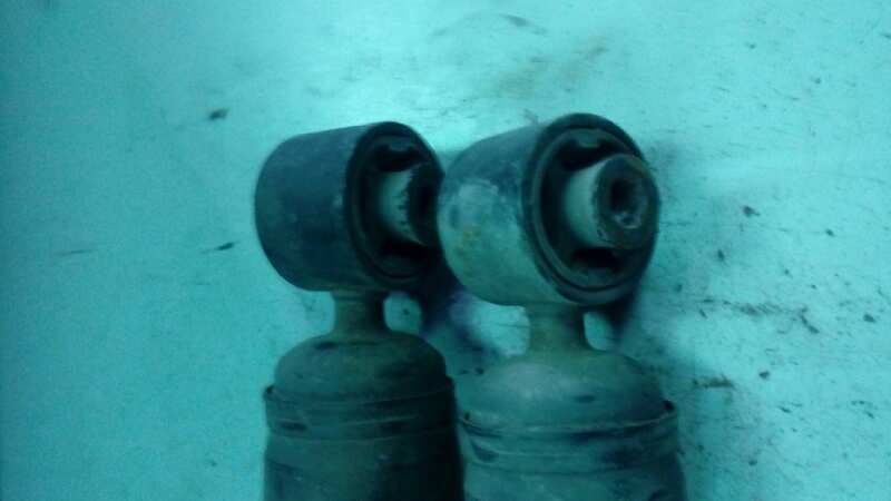 JUEGO AMORTIGUADORES TRASERO